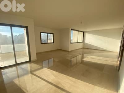 Specious apartment for rent in Hamra