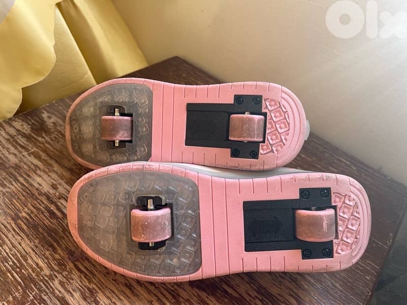 Sliding Shoes 2