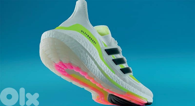 Original Adidas Ultraboost 21 size 44 2