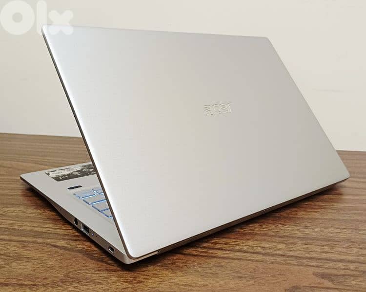 ACER SWIFT - RYZEN 7 4700 - 16 RAM - BACKLIT + FINGERPRINT 5