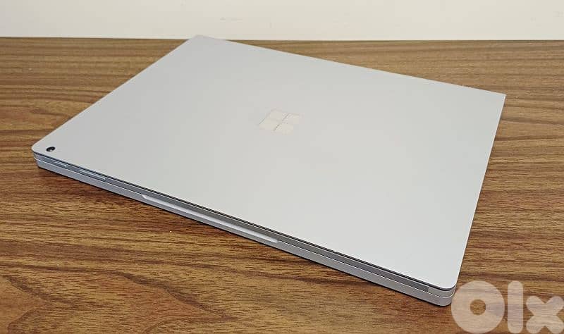 MICROSOFT SURFACE CORE I7 - 2 GB VGA - DETACHABLE - 3K SCREEN 11