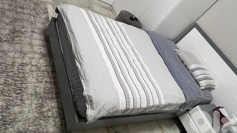 beds and Mattresses 3