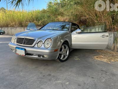 Mercedes-Benz CLK-Class 2001