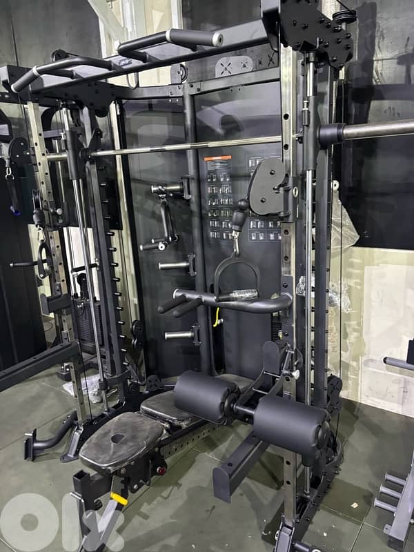 Multifuncational Gym Smith Machine Cable Rack 1