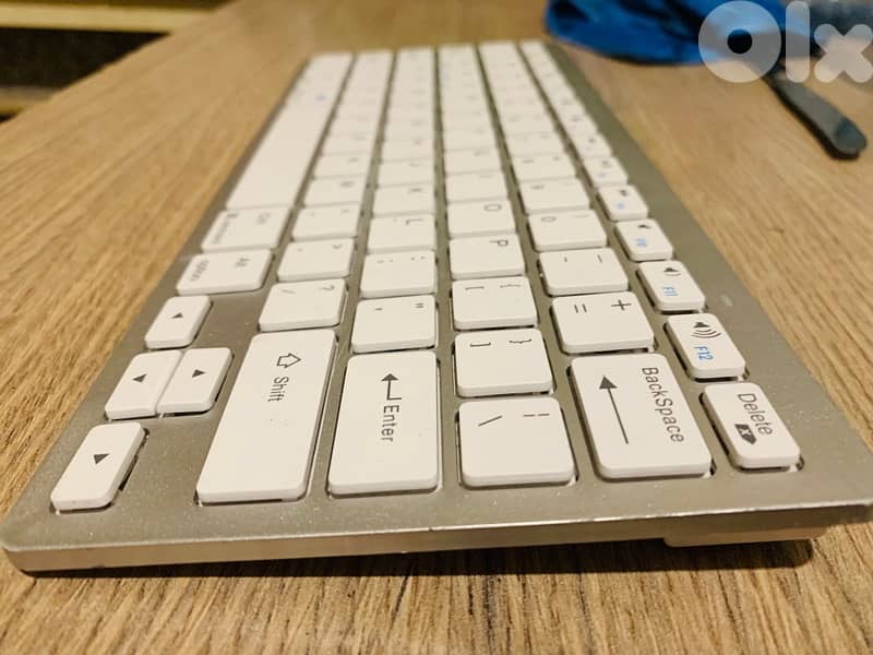 Wireless keyboard missing dongle but working Bluetooth 2