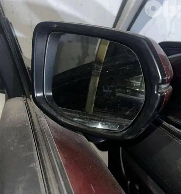 Two Honda Crv EX-L Touring side mirrors with turn signals & camera usa 2