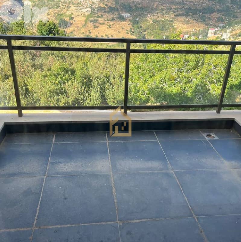 Chalet for sale in Faraya LJ88 شاليه للبيع في فاريا 2