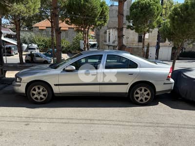 فولفو أس60 2002