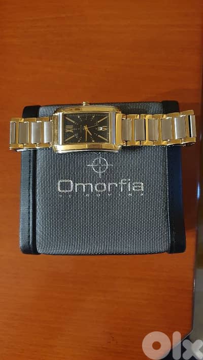 omorfia clock japan wather resistant