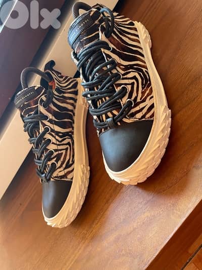 ciuesppe zanotti