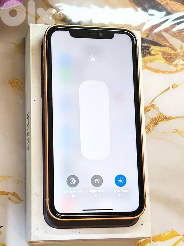 iphone 11 128 gb 400$ 9