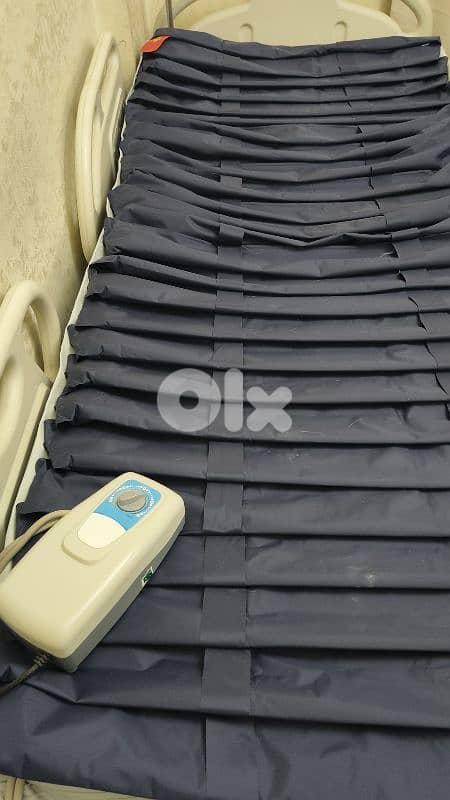 Electric Patient Bed 4