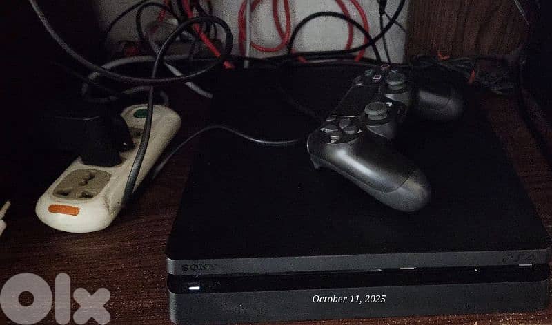 ps4 slim m3adale 0