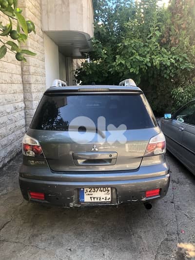 Mitsubishi Outlander 2006