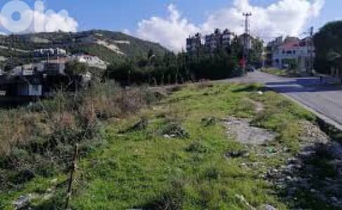 Land for Rent in Bouchrieh ‎- أرض للإيجار في بوشريه