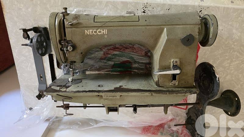مكنات خياطة صناعية sewing machine 6
