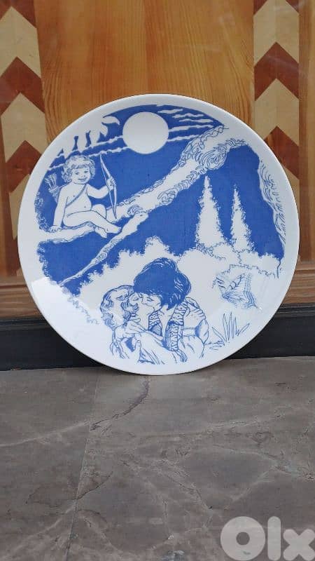antique 0