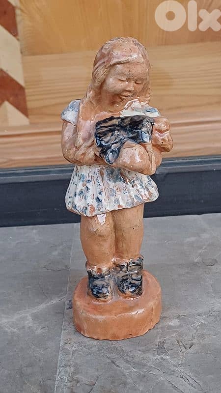 antique 0