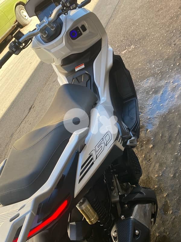 price moto 3