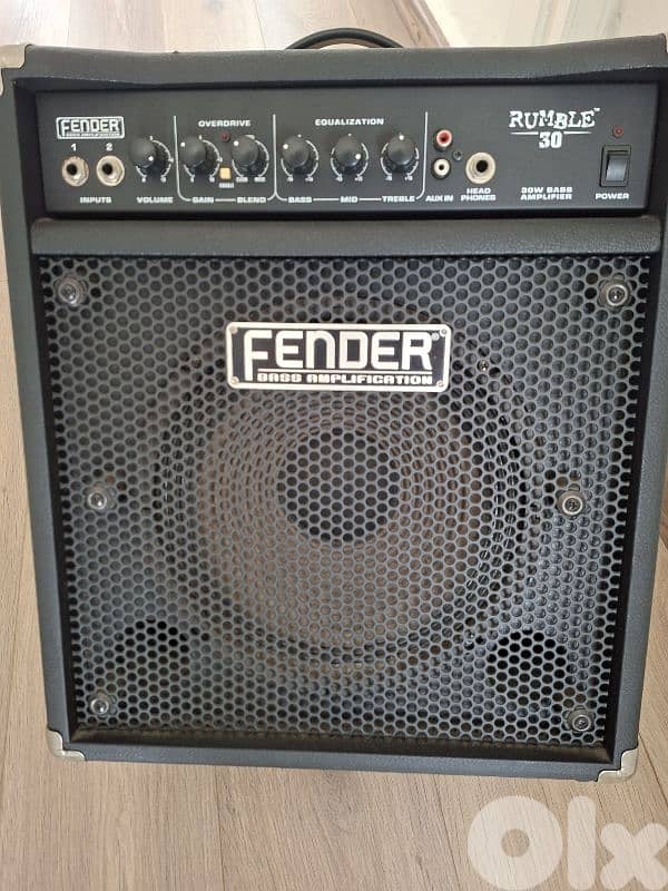 Bass Amplifier FENDER 2