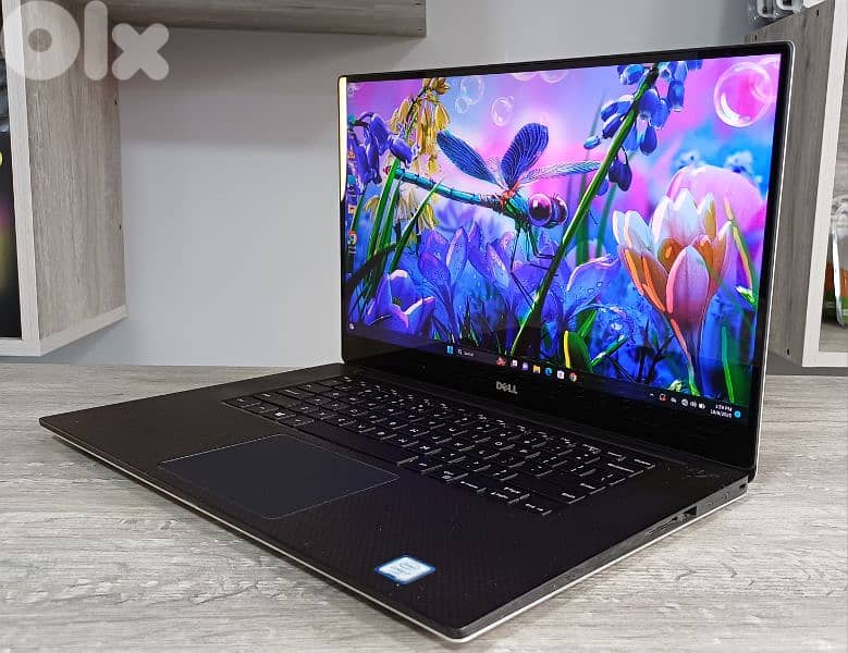 TOUCH 4K DELL XPS WORKSTATION - I7 - 4 K SCREEN - 16 RAM - 2 GB VGA 10