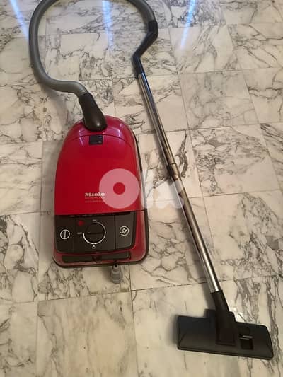 miele vacum cleaner