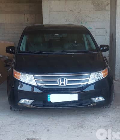 Honda Odyssey Touring 2012
