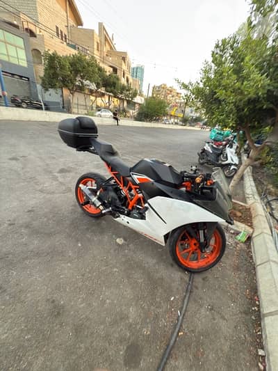 KTM RC200 2018