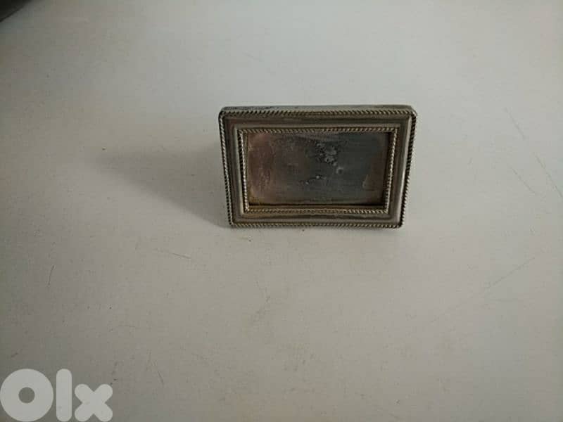 Very small frame - Not Negotiable 0