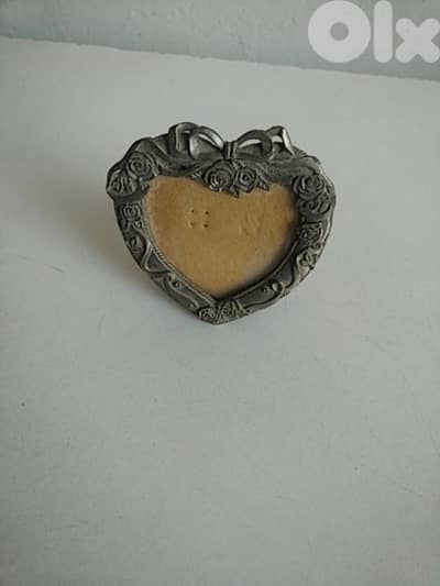 Old small frame - Not Negotiable