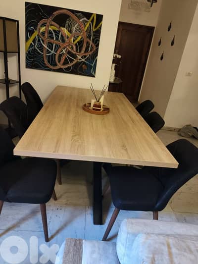 full dinning room