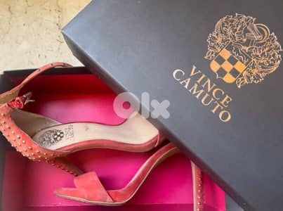 vince camuto