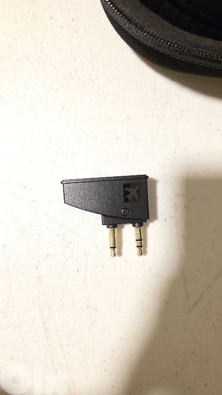 Bose Quiet Comfort 35 - QC35 Noise Cancellation 3