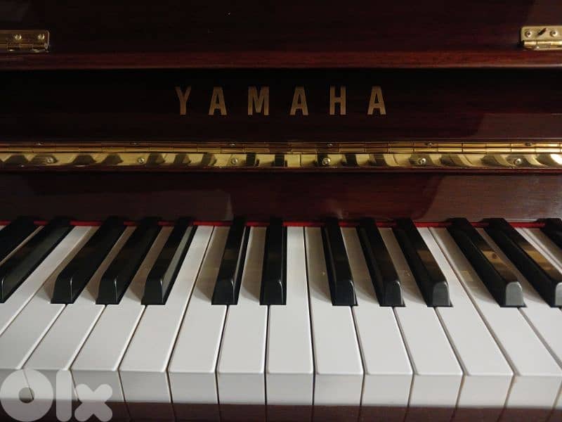 Yamaha piano SX100 3