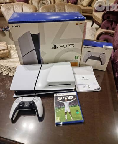 ps5 slim 1000 gb used only 2 month