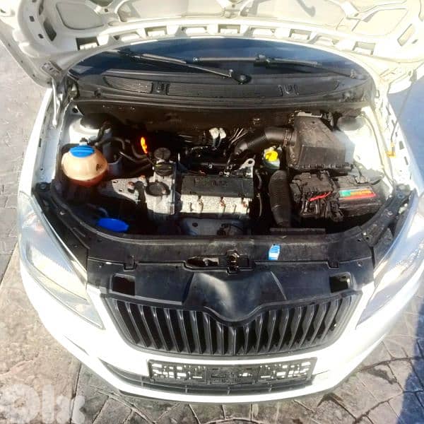 Skoda Rapid 2014 0