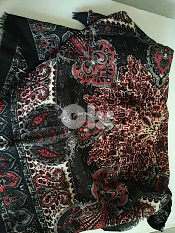 Black scarf - Not Negotiable 1
