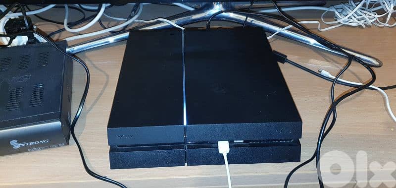 PS4 - 1 TB 2