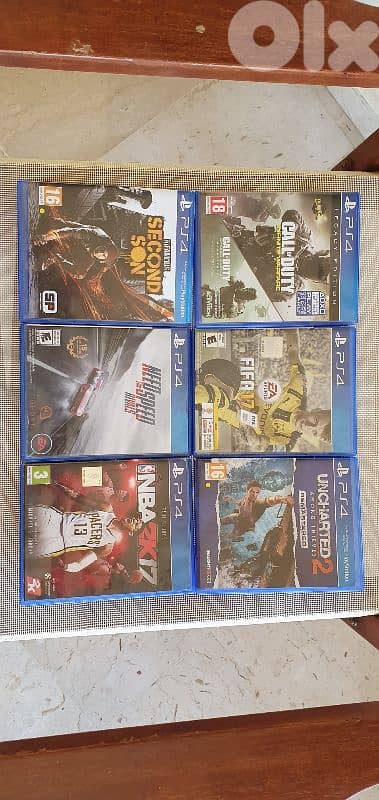 PS4 - 1 TB 3