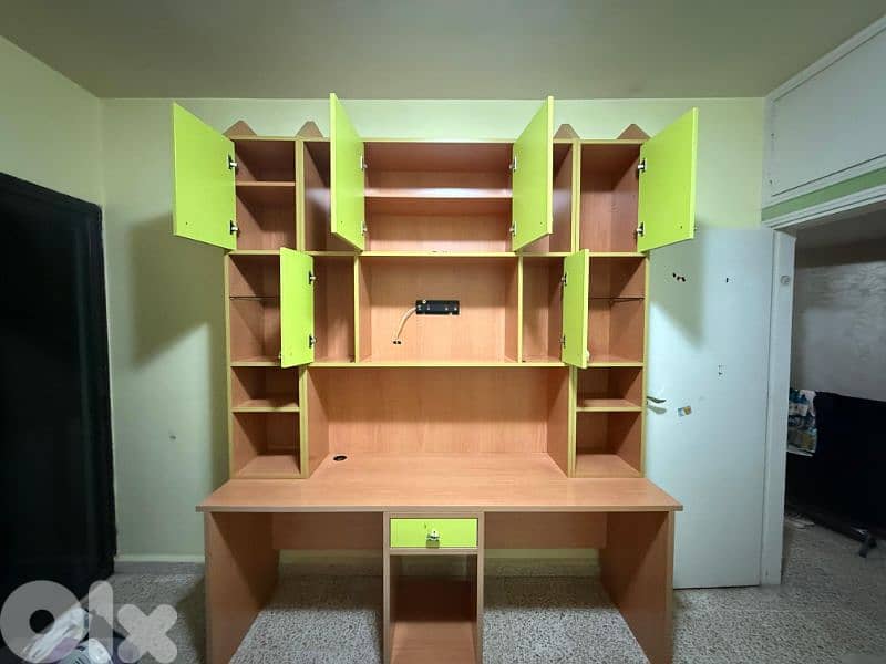 closet and library 2