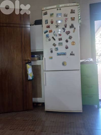 Fridge and Refrigerator Siemens made in sweden very good condition