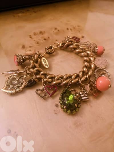 Design mo. ro. va Florence Italy Charm Bracelet