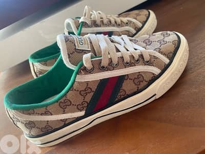 Gucci tennis