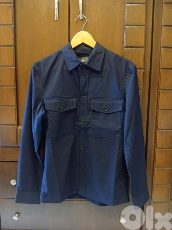 h&m dark blue chemise 0