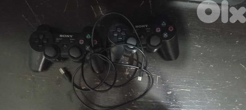 ps3 slim  90$ 1