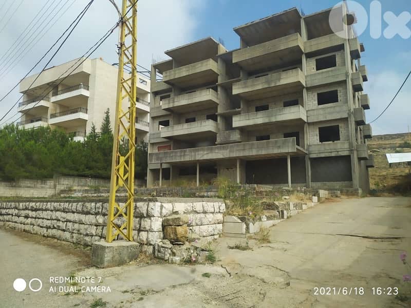 4 Floor Apartment Building in Bhamdoun - Rare Oppurtunity 1