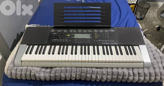 Casio CTK-4400 keyboard