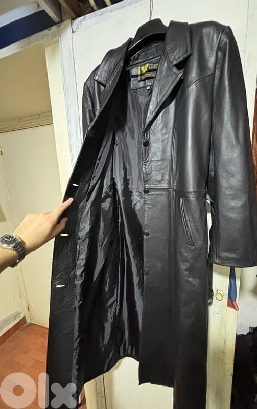 FERDOSI Leather Coat - فردوسي ايراني 2