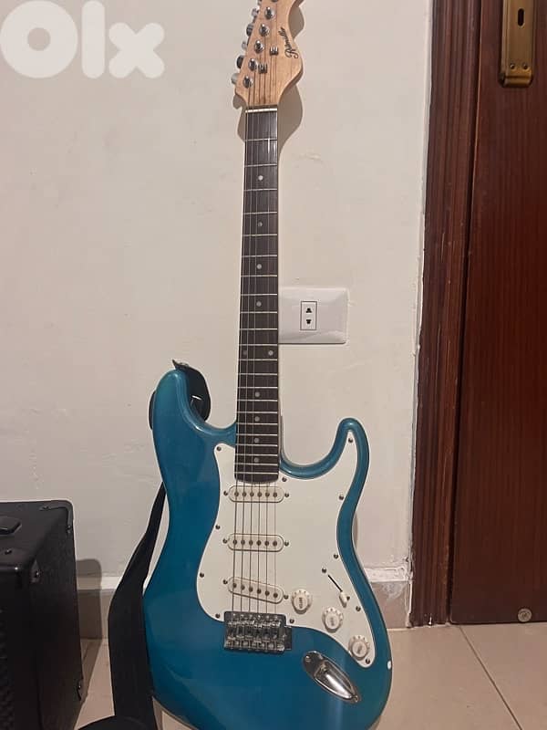 Electic guitar and amplifier 2
