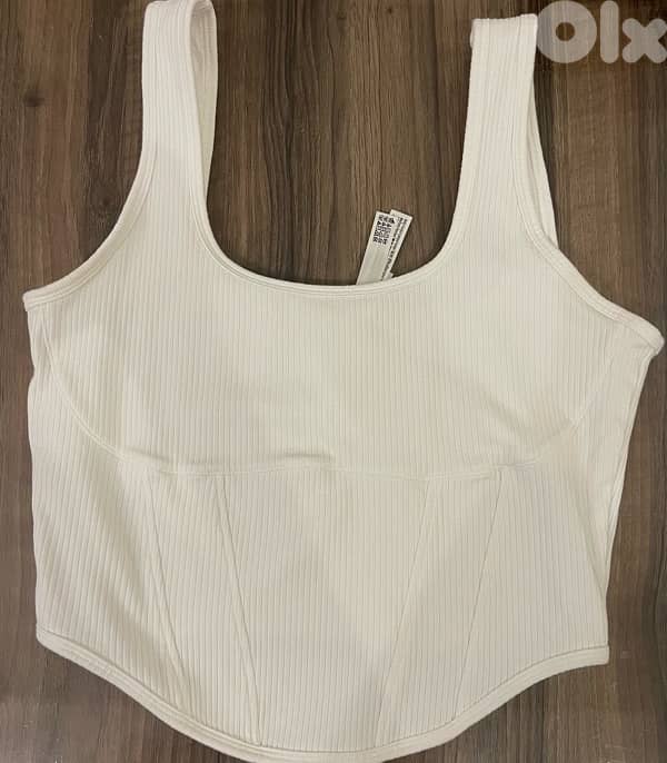 Victoria’s Secret crop top 1